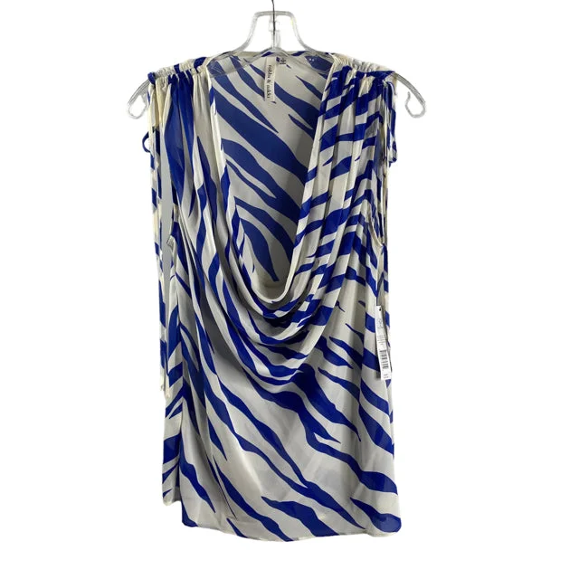 ROBBI & NIKKI Size LARGE Blue/White Print Sleeveless NWT BLOUSE Feminine Pastel Blouse ROBBI & NIKKI Size LARGE Blue/White Print Sleeveless NWT BLOUSE Feminine Pastel Blouse