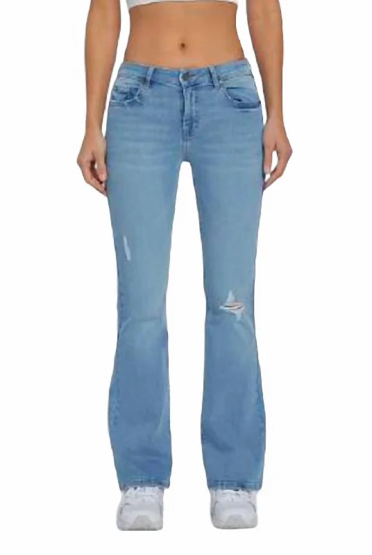 Casey Flare Jean In Medium Light Comfortable Zip-Up Skinny Jeans