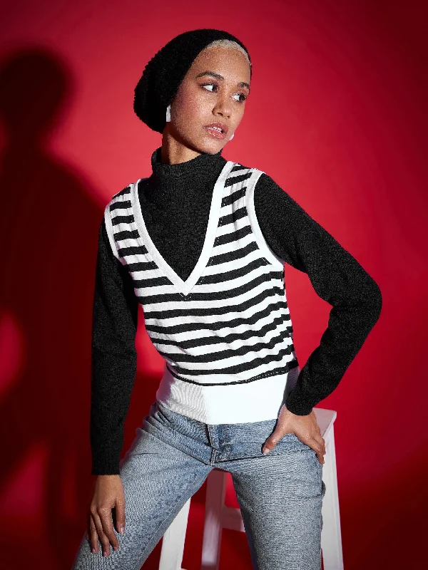 Women Black & White Striped V-Neck Sleeveless Sweater Modern Contemporary Chic