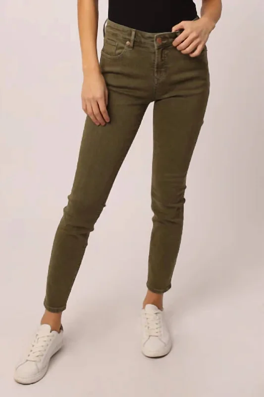 Gisele Mid Rise Skinny Jean In Cypress Classic Button Fly Jeans