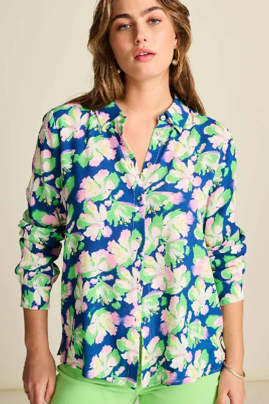Blouse SP7725 in Mila Lilies Blue by POM Amsterdam Double-Layered Blouse