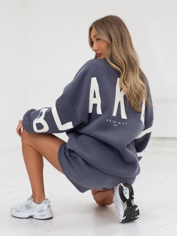 Isabel Oversized Sweater - Blue Elegant Classic Vintage
