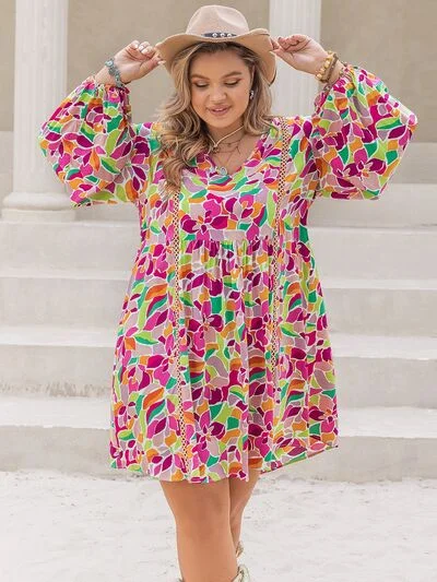 Plus Size Printed V-Neck Balloon Sleeve Mini Dress Fashionable Mini Dress with Frills