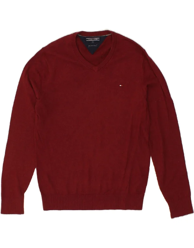 TOMMY HILFIGER Mens V-Neck Jumper Sweater Medium Burgundy Cotton Neon Metallic Matte