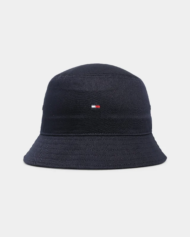 Tommy Jeans Flag Bucket Hat Desert Sky Stylish Shredded Denim Jeans