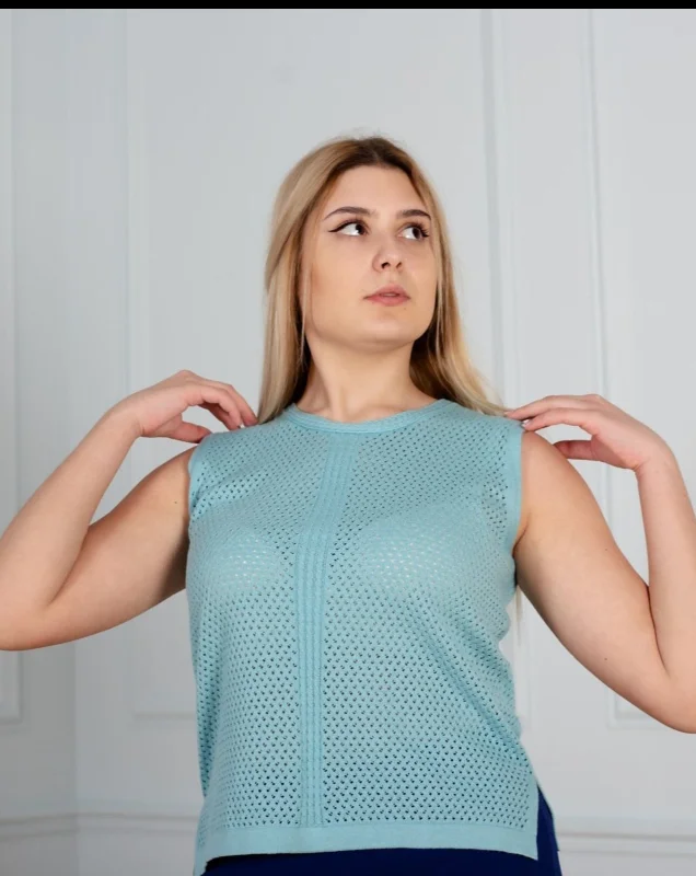 Knitted blouse with green color Bell Sleeve Blouse