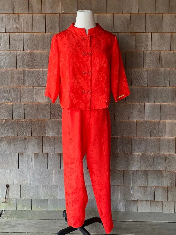 1960s Dynasty Red Silk Blouse & Trouser Set Sleeveless Chiffon Blouse