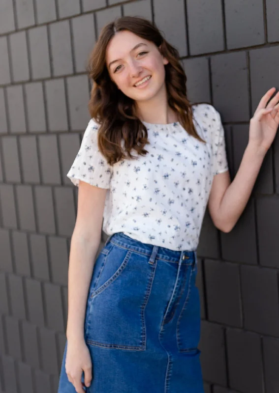 White Dainty Floral Blouse - FINAL SALE Slim Fit Blouse