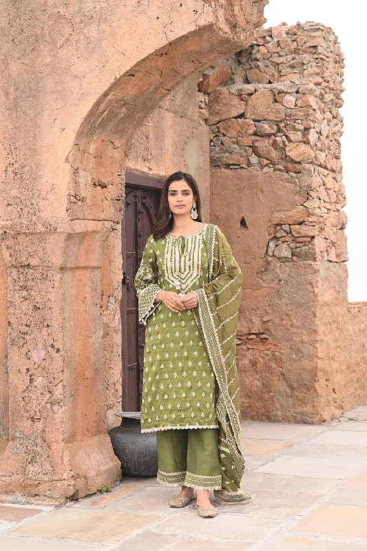 Dholna Kurta With Dholna Pants Classic Straight-Leg Pants