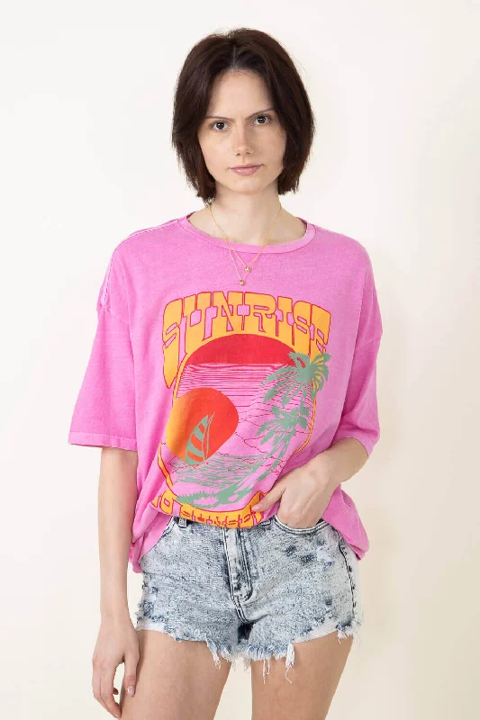Billabong Sunrise To Sunset Graphic T-Shirt for Women in Paradise Pink | ABJZT01552-PDP Fitted T-Shirt Seamless Stretchy Billabong Sunrise To Sunset Graphic T-Shirt for Women in Paradise Pink | ABJZT01552-PDP Fitted T-Shirt Seamless Stretchy