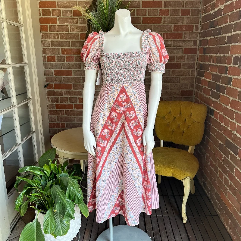 1970s Cotton Calico Maxi Dress Stylish V-Neck Maxi Dress