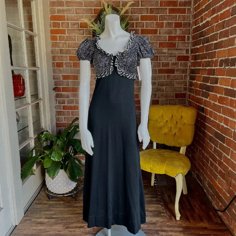 1970s Ruffled Lurex Maxi Dress Cozy Cold-Shoulder Maxi Dress