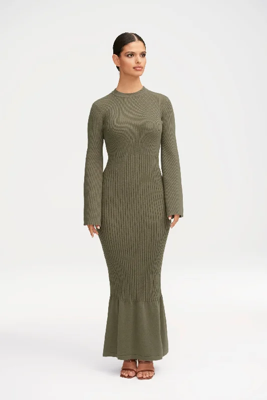 Kourtney Ribbed Knit Maxi Dress - Sage Fashionable Halter Neck Maxi Dress