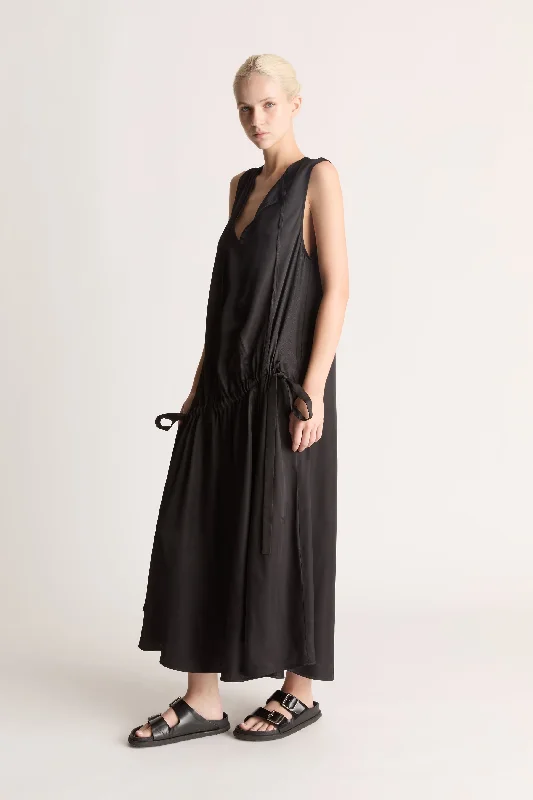Simone Maxi Dress Comfortable Long-Sleeve Maxi Dress