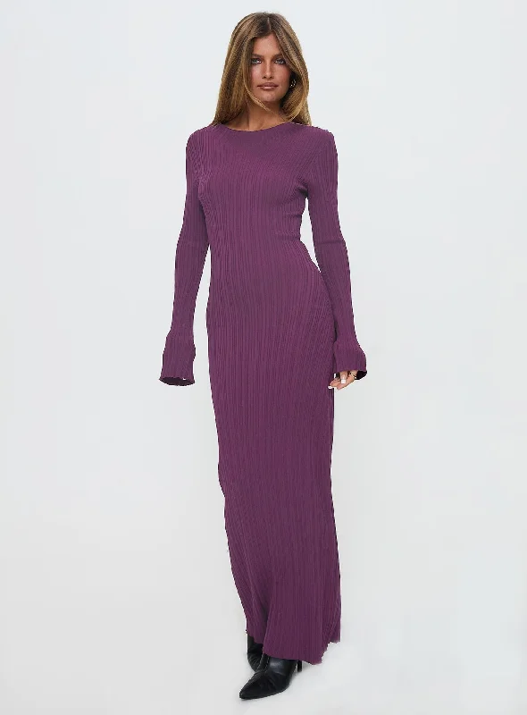 Tesley Long Sleeve Maxi Dress Burgundy Cozy Knit Maxi Dress