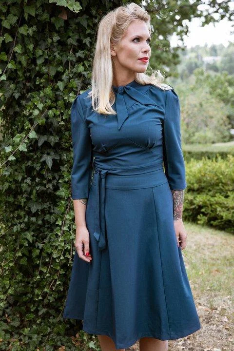 Laura Forties Dress