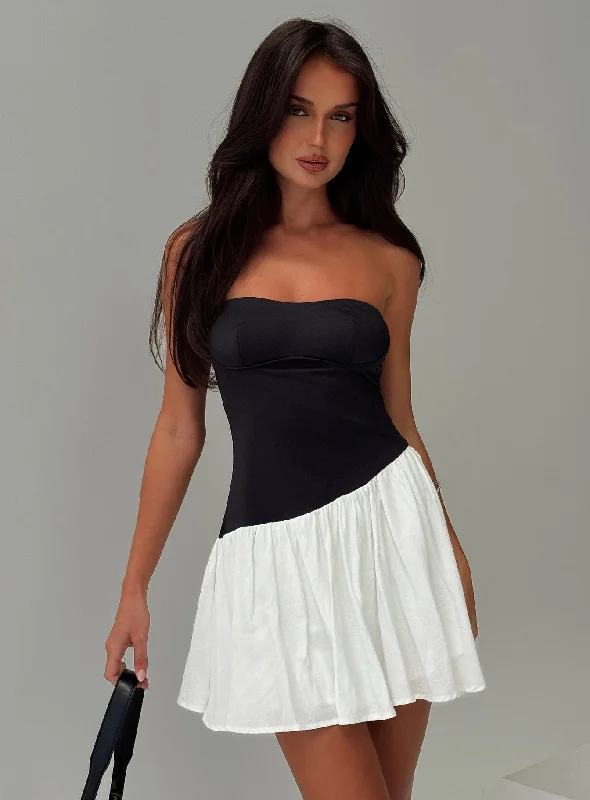 Amandla Strapless Mini Dress Black / White Comfortable Smocked Mini Dress