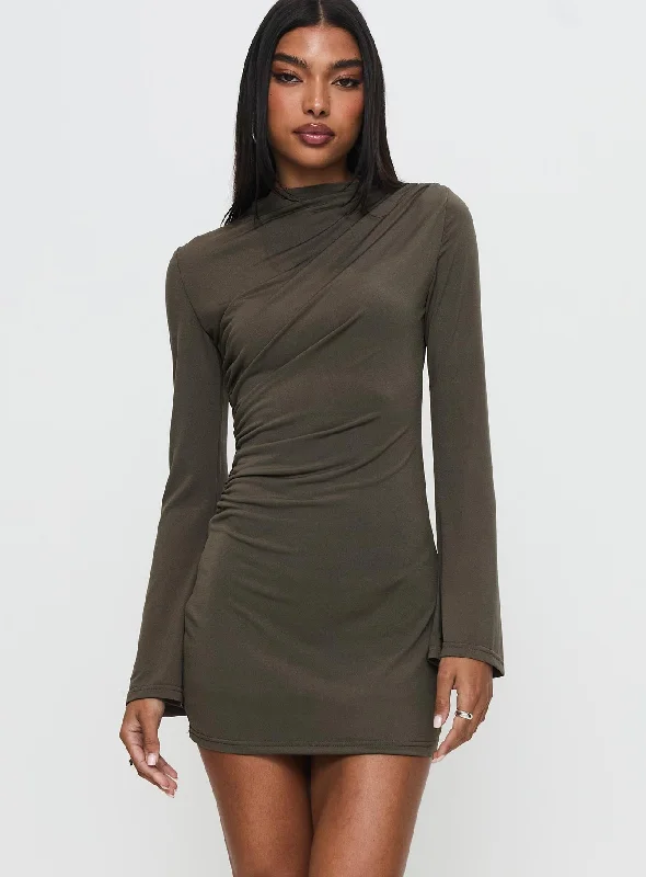 Arte Deco Long Sleeve Mini Dress Mocha Stylish Plaid Mini Dress