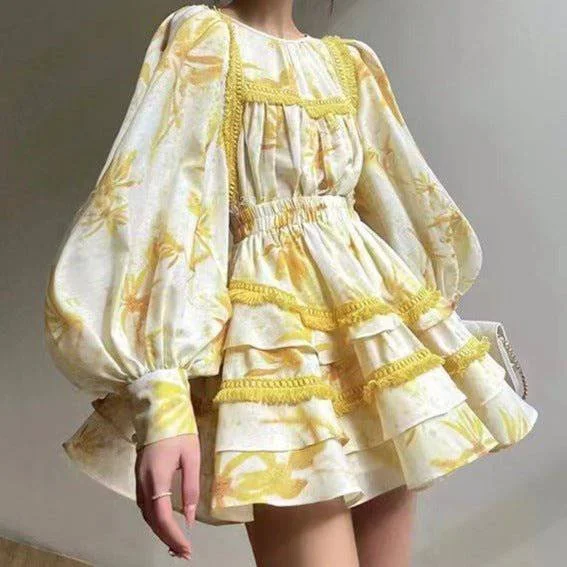 Nora Lantern Sleeve Lace Embroidered Floral Mini Dress Stylish Sweetheart Neck Mini Dress