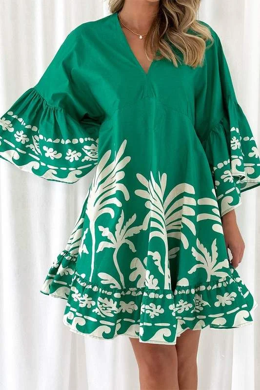 GREEN