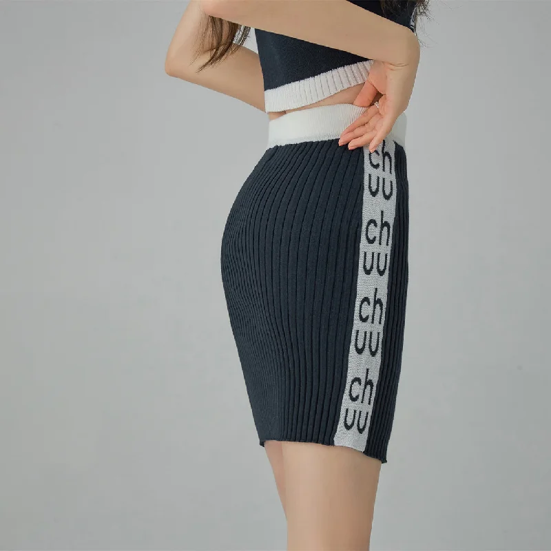 Chuu Logo Slim Knit Skirt denim skirt casual