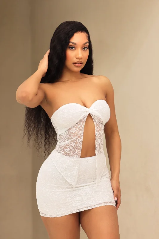 Feel Good Lace Top & Mini Skirt SET zip skirt side