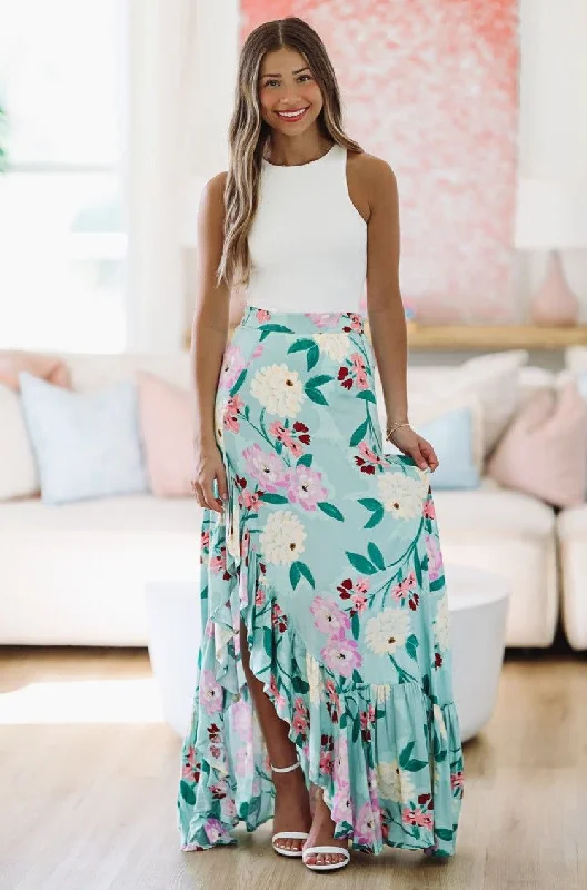 Go With the Flow Maxi Skirt - Green and Lavender pleated skirt texture