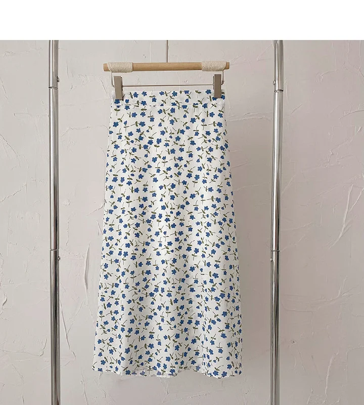 Sweet broken flowers show thin high waist A-shaped medium length skirt  5823 velvet skirt plush